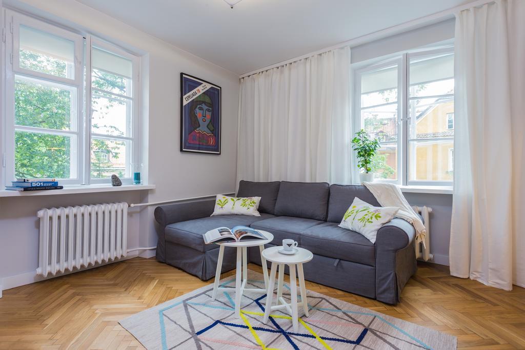 Baker Street Apartamento Varsóvia Quarto foto